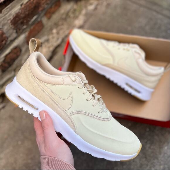NEW Size 9 Nike Air Max Thea Premium Women's Shoes Beach/Metallic Gold/Sail - Picture 1 of 9